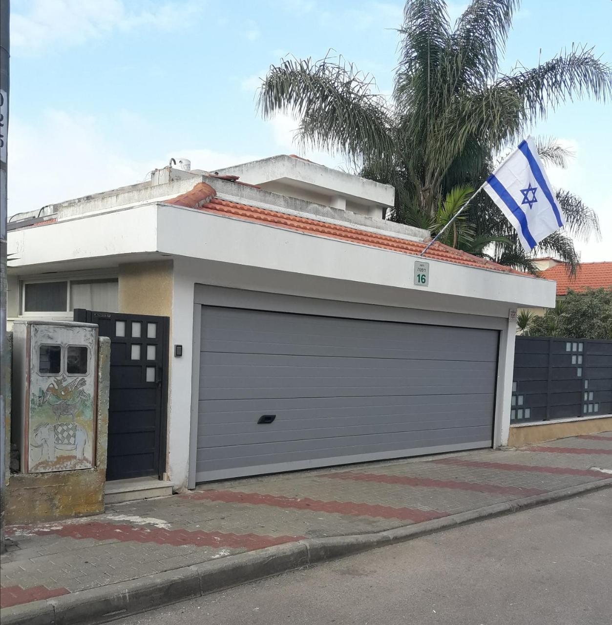 Yaakov'S Apartment Migdal Ha'Emeq Екстериор снимка